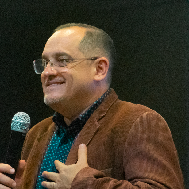 Pastor Gerardo Alan
Pastor General